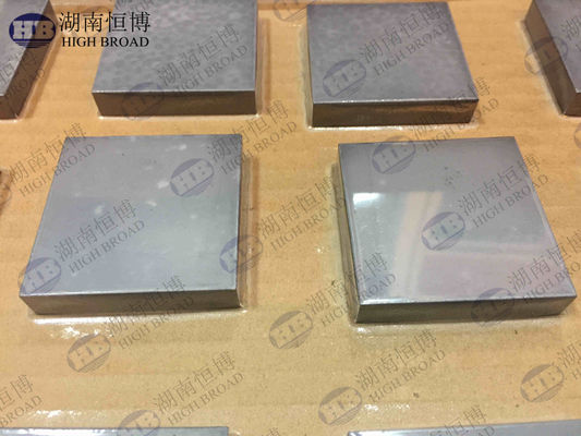 압력 소결 탄화규소 방탄 타일 50x50x8mm NIJ 레벨 III 단독 방호 세라믹 삽입재