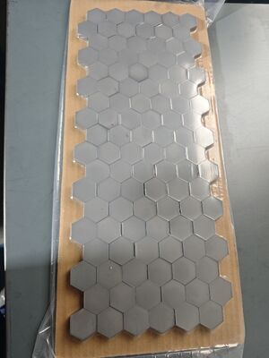 보롱카바이드 탄도 타일 - NIJ 레벨 IV 초등급 육각형 100x100mm 세라믹 공격면